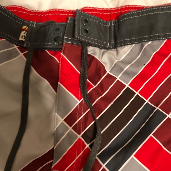 Swim trunks - Picture 2 of 3